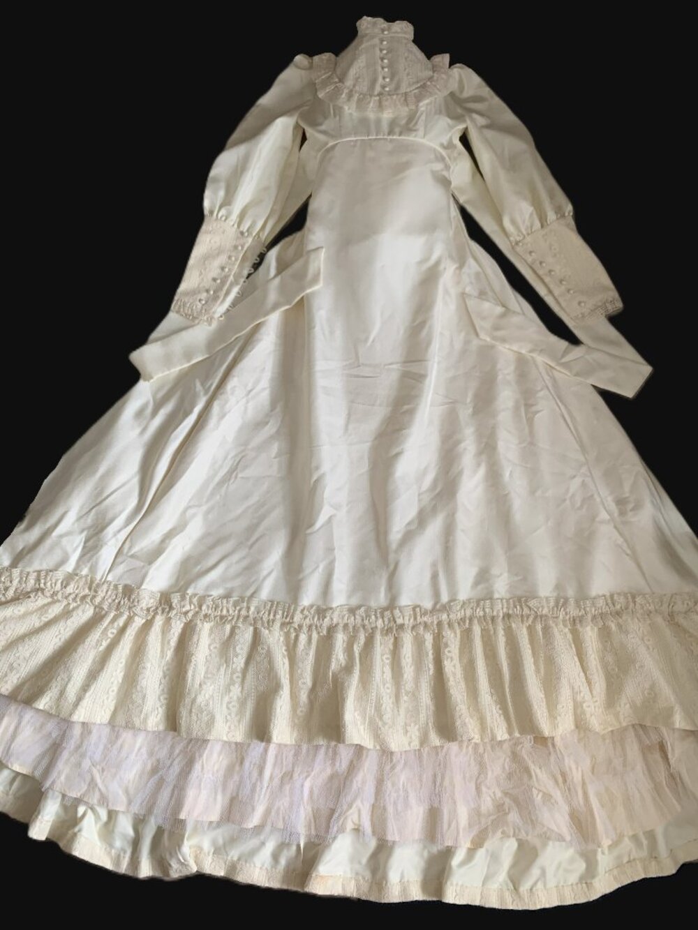 1975 Wedding Gown Prairie Boho Country Daisy Short Train Veil Custom Sewn Vtg 12